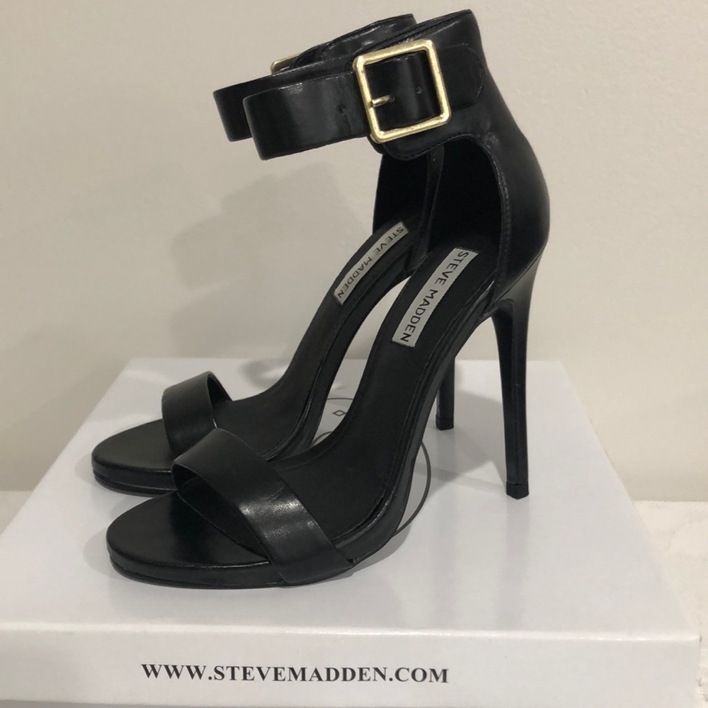 Steve Madden Marlenee heel in black leather